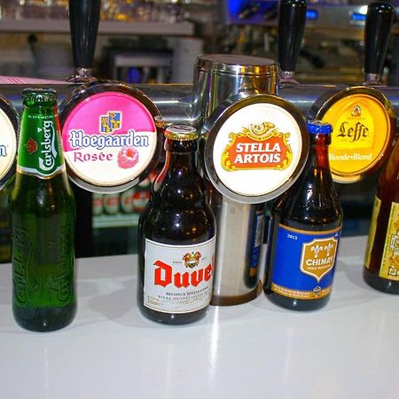 Fly Inn Hotel Lounge Machelen Eksteriør billede